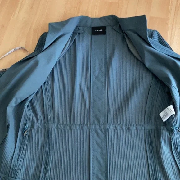 Akris - Picture 10 of 16